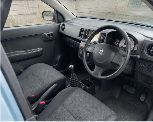 Suzuki Alto 2017 — Interior